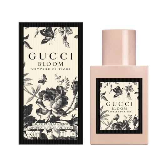 Perfume Gucci Bloom Nettare di Fiori de BodegaPerfumera13 con frasco rosa y caja decorada con flores y mariposas