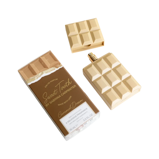 Perfume Caramel Dream de BodegaPerfumera13 con frasco y caja en forma de tableta de chocolate color caramelo