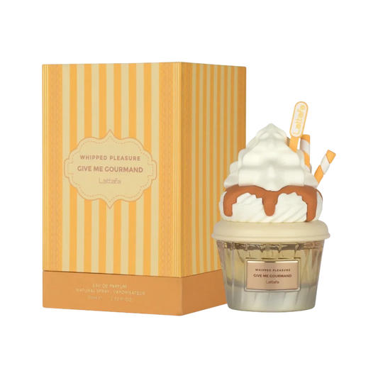 Perfume Whipped Pleasure de BodegaPerfumera13 con frasco en forma de cupcake y caja decorativa a rayas amarillas